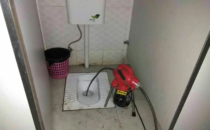 阿拉尔蹲便疏通
